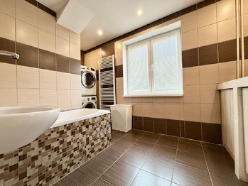 Prodej domu 200 m², Teplice