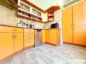 Prodej domu 200 m², Teplice