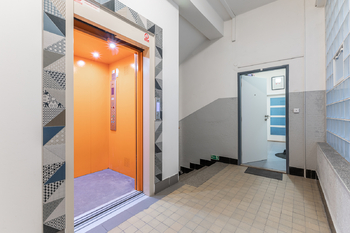 Prodej bytu 3+kk v osobním vlastnictví 93 m², Praha 4 - Podolí