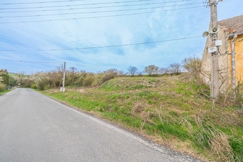 Prodej pozemku 656 m², Slaný