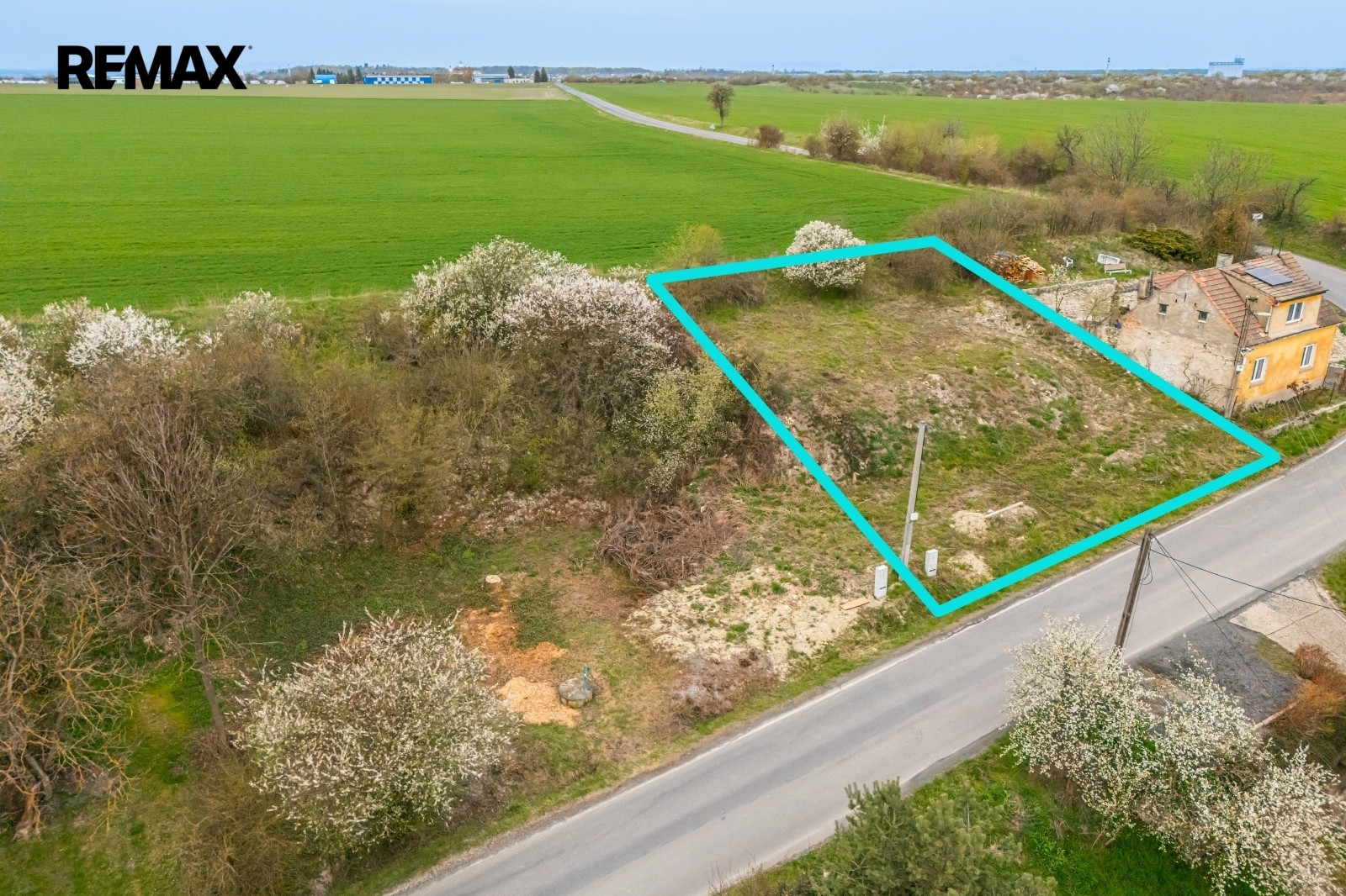 Prodej pozemku, 656 m2, Slaný