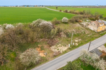 Prodej pozemku 656 m², Slaný