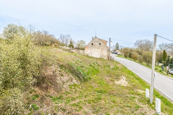 Prodej pozemku 656 m², Slaný