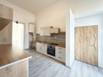 Pronájem bytu 3+1 v osobním vlastnictví 84 m², Praha 5 - Smíchov