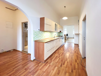 Pronájem bytu 3+1 v osobním vlastnictví 95 m², Praha 5 - Smíchov