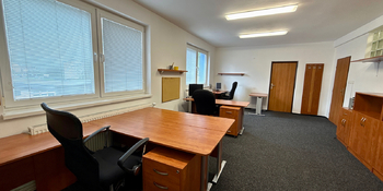 Pronájem kancelářských prostor 89 m², Nýdek