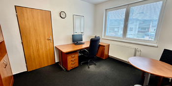 Pronájem kancelářských prostor 89 m², Nýdek