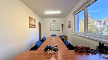 Pronájem kancelářských prostor 29 m², Nýdek