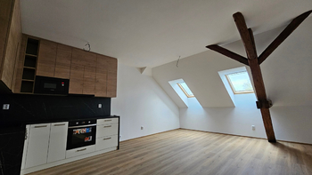 Pronájem bytu 2+kk v osobním vlastnictví 59 m², Hořovice