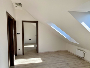 Novostavba RD - Prodej domu 200 m², Pětihosty