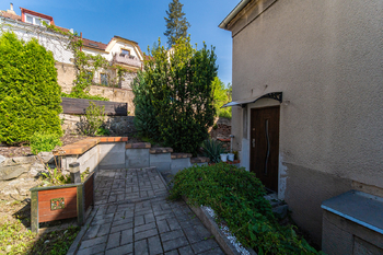 Prodej bytu 3+1 v osobním vlastnictví 104 m², Praha 5 - Velká Chuchle