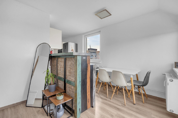 Prodej bytu 2+kk v osobním vlastnictví 57 m², Hradec Králové