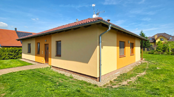 Prodej domu 125 m², Zlosyň