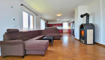 Prodej domu 125 m², Zlosyň