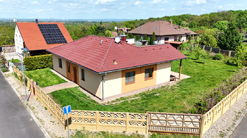 Prodej domu 125 m², Zlosyň