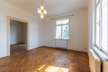 Prodej domu 403 m², Praha 10 - Hostivař