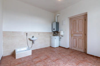 Prodej domu 403 m², Praha 10 - Hostivař