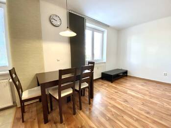 Pronájem bytu 2+kk v osobním vlastnictví 52 m², Praha 9 - Hloubětín