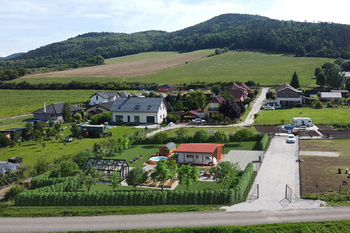 Prodej pozemku 1388 m², Chodouň