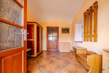 Prodej chaty / chalupy 460 m², Razová