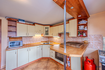 Prodej chaty / chalupy 460 m², Razová