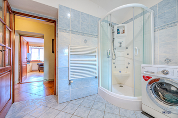 Prodej chaty / chalupy 460 m², Razová