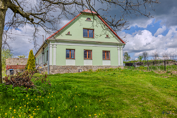 Prodej chaty / chalupy 460 m², Razová