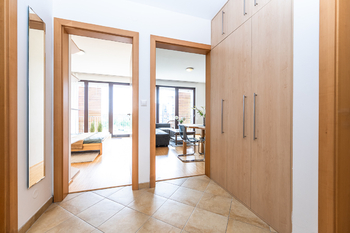Prodej bytu 2+kk v osobním vlastnictví 64 m², Praha 7 - Holešovice