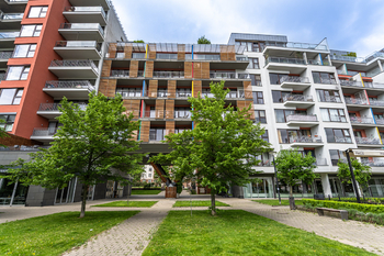 Prodej bytu 2+kk v osobním vlastnictví 64 m², Praha 7 - Holešovice