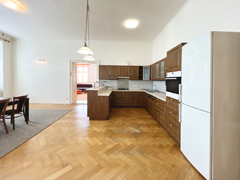 Pronájem bytu 3+kk v osobním vlastnictví 127 m², Praha 5 - Smíchov