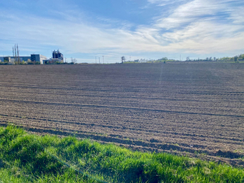 Velký pozemek na výstavbu farmy - Prodej pozemku 54450 m², Kunice