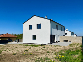 Velká novostavba - Pronájem domu 123 m², Mukařov