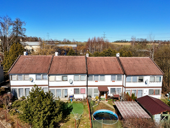 od jihu ... - Prodej domu 156 m², Havlíčkův Brod