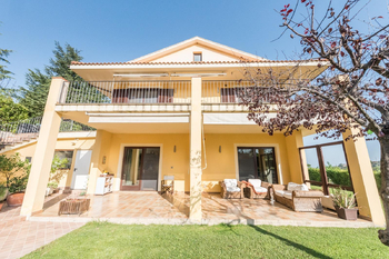 Prodej domu 304 m², Montesilvano