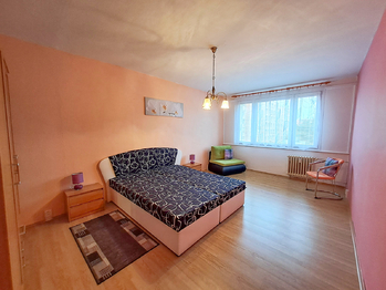 ložnice - Pronájem bytu 3+1 v osobním vlastnictví 83 m², Třeboň