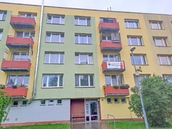 dům - Pronájem bytu 3+1 v osobním vlastnictví 83 m², Třeboň