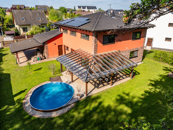Prodej domu 227 m², Zlatá