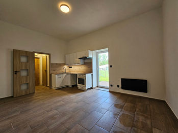 Pronájem bytu 1+kk v osobním vlastnictví 36 m², Pardubice