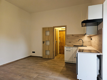 Pronájem bytu 1+kk v osobním vlastnictví 36 m², Pardubice