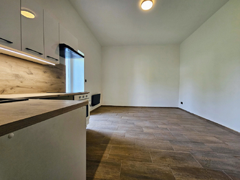 Pronájem bytu 1+kk v osobním vlastnictví 36 m², Pardubice