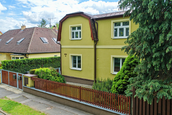 Prodej bytu 2+1 v osobním vlastnictví 50 m², Praha 10 - Uhříněves