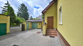 Prodej bytu 2+1 v osobním vlastnictví 50 m², Praha 10 - Uhříněves