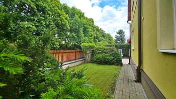 Prodej bytu 2+1 v osobním vlastnictví 50 m², Praha 10 - Uhříněves