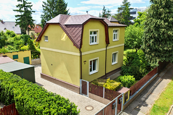 Prodej domu 50 m², Praha 10 - Uhříněves