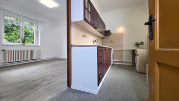 Prodej domu 50 m², Praha 10 - Uhříněves