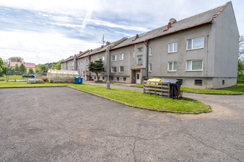 Budova - Prodej bytu 1+1 v osobním vlastnictví 46 m², Habrovany 
