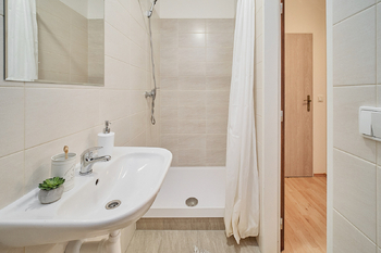 Prodej bytu 1+kk v osobním vlastnictví 20 m², Škvorec
