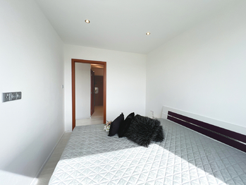 Pronájem bytu 2+kk v osobním vlastnictví 42 m², Beroun