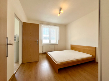 Pronájem bytu 2+1 v osobním vlastnictví 50 m², Praha 4 - Michle