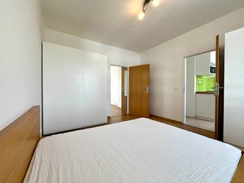 Pronájem bytu 2+1 v osobním vlastnictví 50 m², Praha 4 - Michle